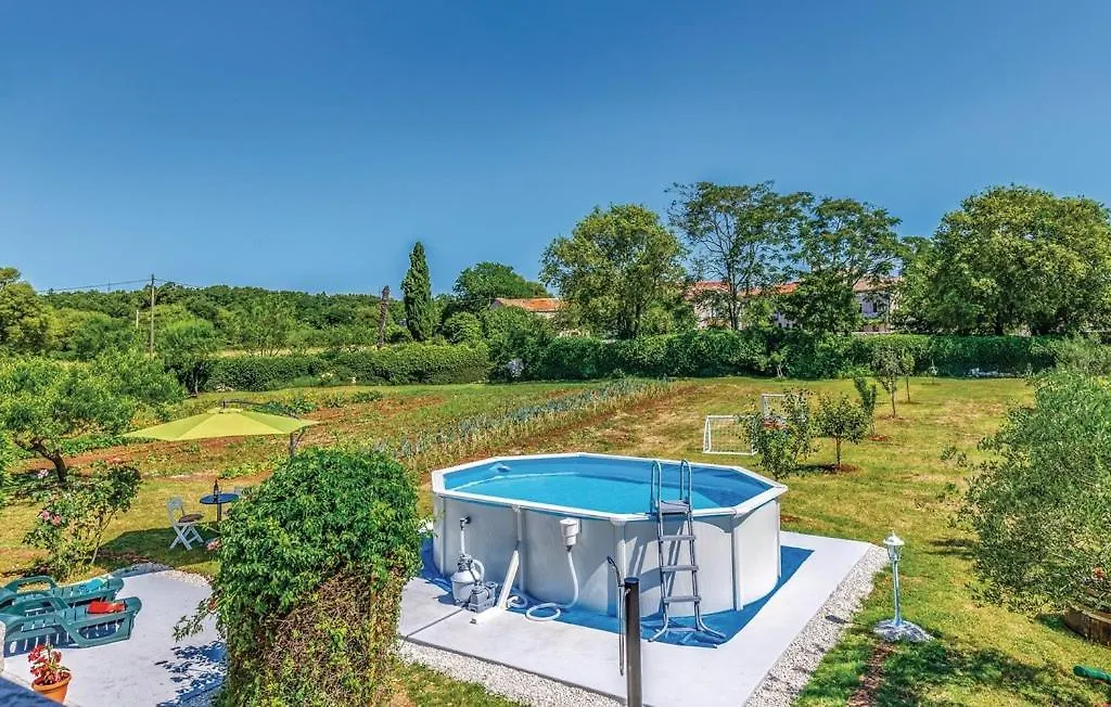 Apartment Glavani With Pool Barban